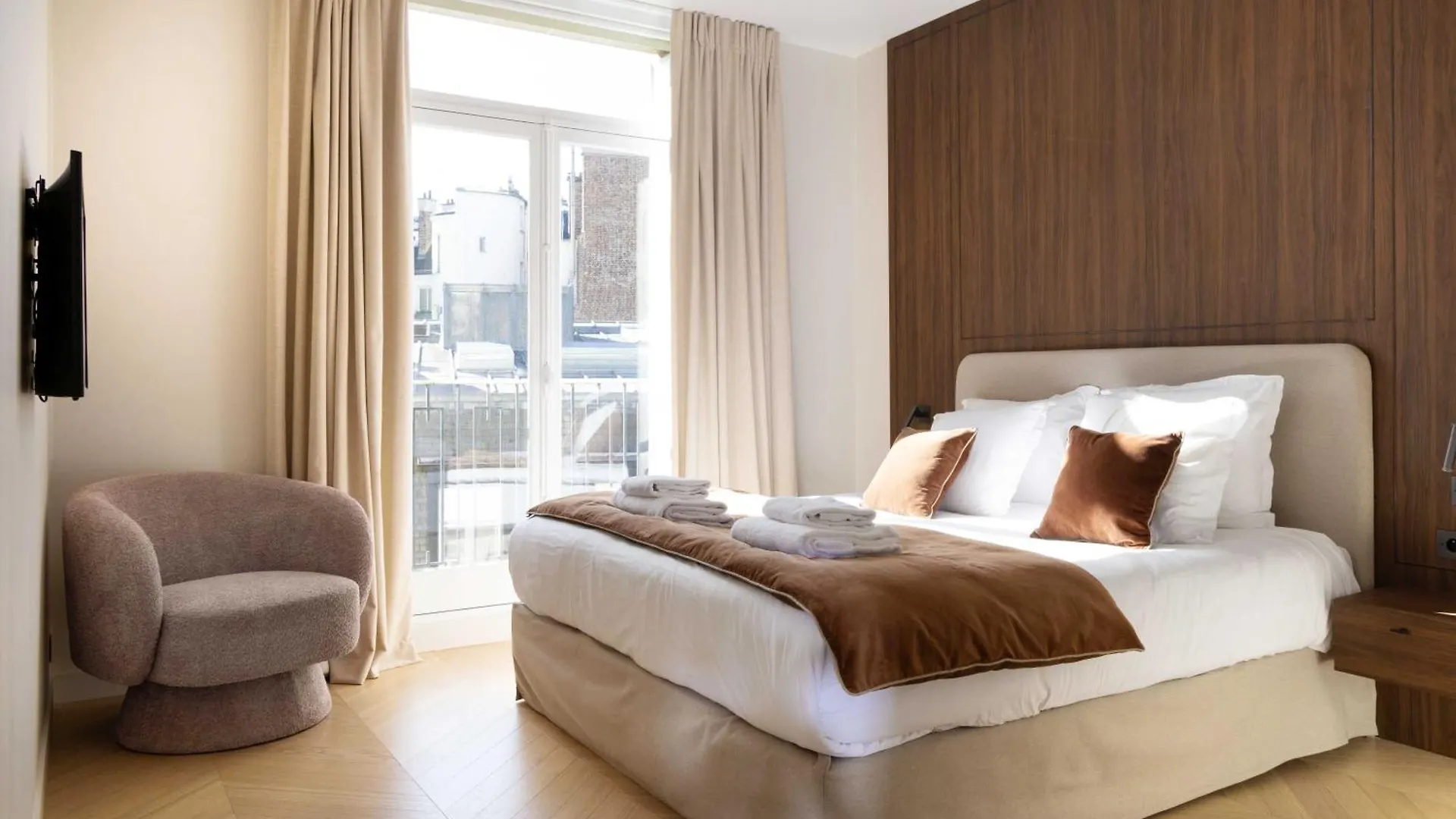 Apartment Spacious & Modern Property - Eiffel Tower Paris